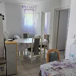 Apartamento By The Sea - Lozice, - 22044 *